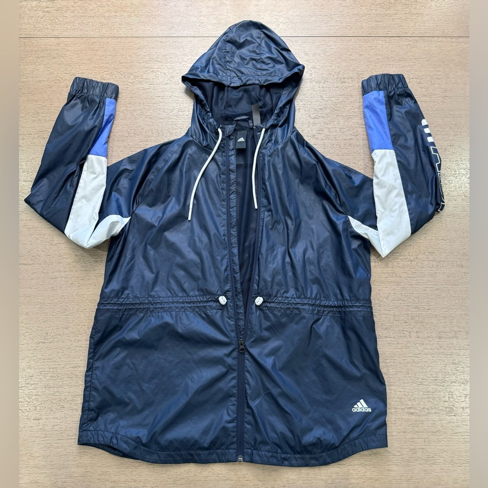 😎 Men’s Navy Blue Adidas Hooded Jacket in size large